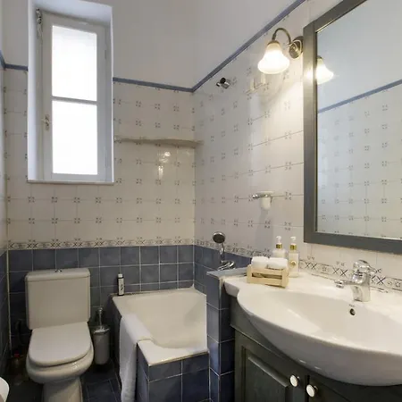 Acropolis Neoclassical Mansion By Yha Apartment Athens